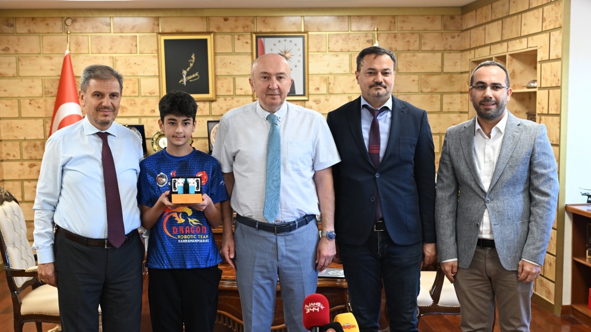 Fibonacci Uluslararası Robot Yarışması’nda Teknokent Öğrencimize Sponsor Oldu